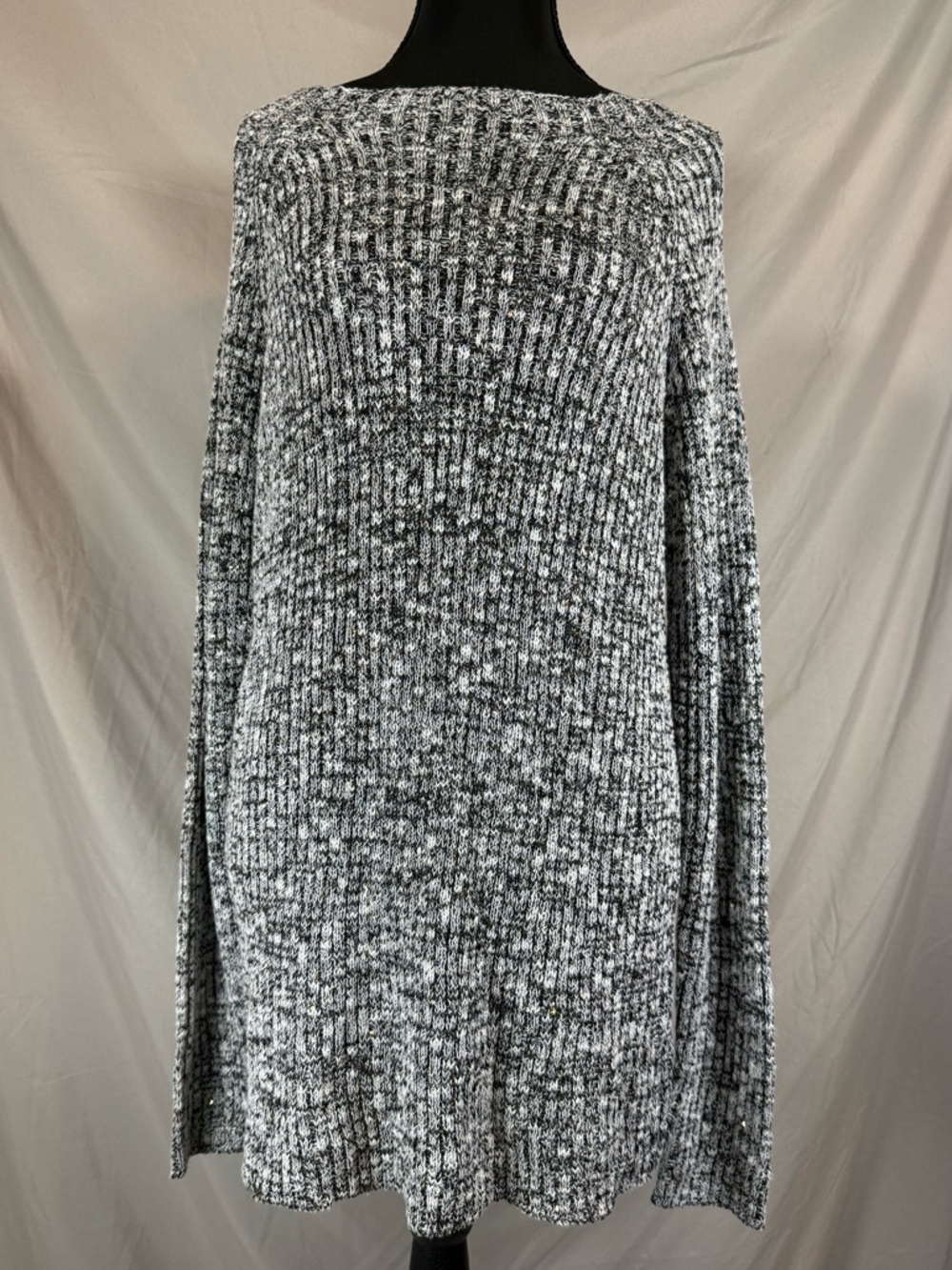 Daniel Cremieux Women’s Sequined Accented Sweater ✨